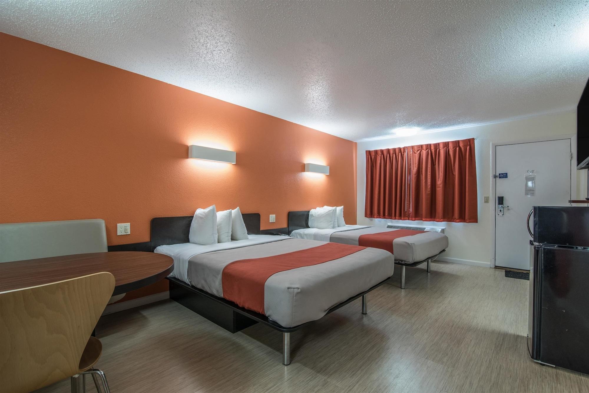 Motel 6 - Albany, Ny - Airport Εξωτερικό φωτογραφία