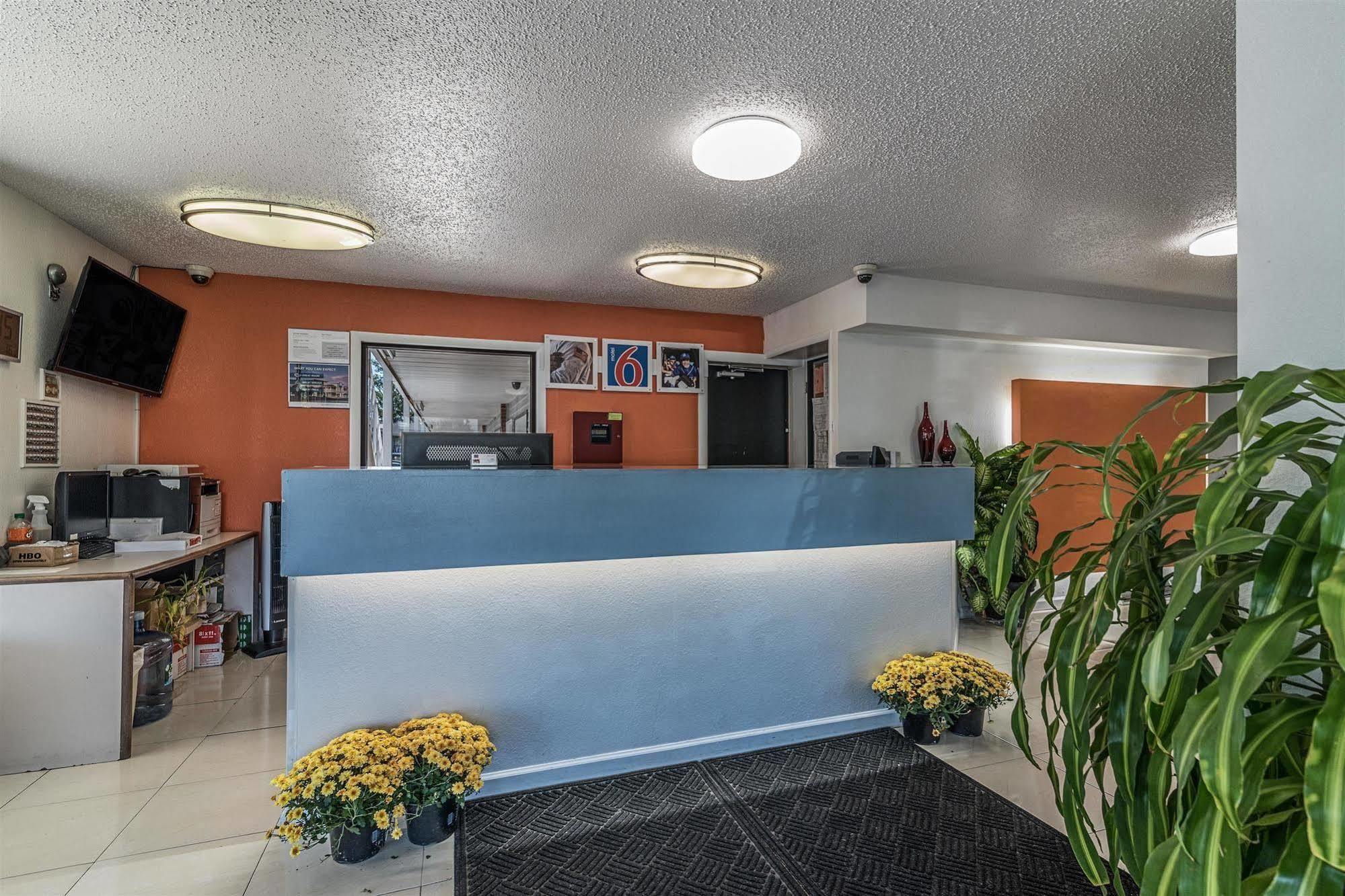 Motel 6 - Albany, Ny - Airport Εξωτερικό φωτογραφία